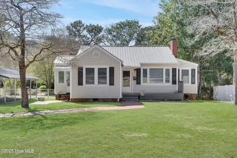 803 Jefferson St, Hamlet, NC 28345 photo 2