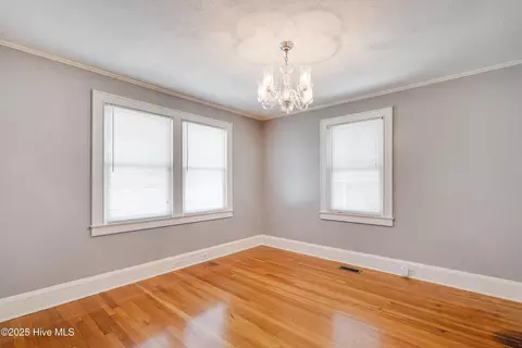 803 Jefferson St, Hamlet, NC 28345 photo 7