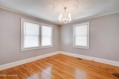 803 Jefferson St, Hamlet, NC 28345 photo 8