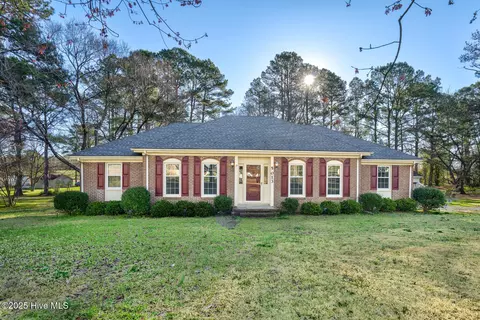 5013 Kristie Ln, Nashville, NC 27856