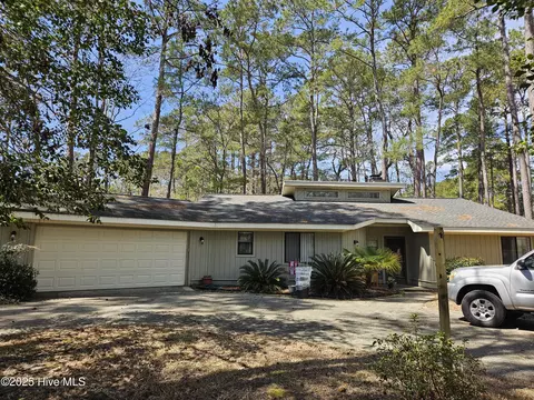 12 Swamp Fox Dr, Carolina Shores, NC 28467