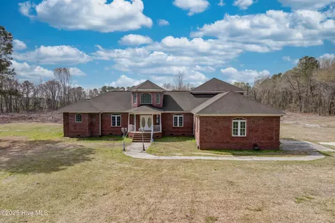 7185 S Nc 41 Hwy, Wallace, NC 28466