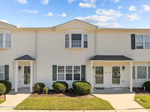 1221 Cross Creek Cir #F2, Greenville, NC 27834
