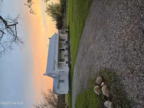 9533 Stoney Hill Church Rd, Middlesex, NC 27557
