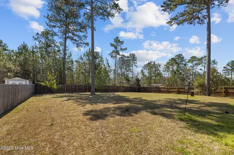 Exterior - 427 Wolfe Ln, Hubert, NC 28539 photo 10 of 11