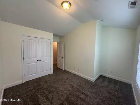 Bedroom - 427 Wolfe Ln, Hubert, NC 28539 photo 2 of 5
