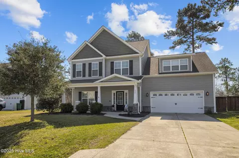 427 Wolfe Ln, Hubert, NC 28539