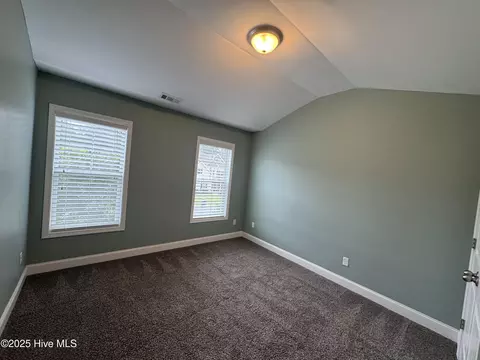 Bedroom - 427 Wolfe Ln, Hubert, NC 28539 photo 3 of 5