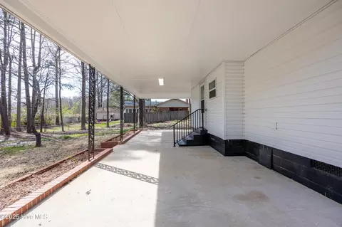 Exterior - 5889 Deans St, Bailey, NC 27807 photo 4 of 9
