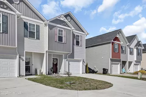 351 Frisco Way, Holly Ridge, NC 28445