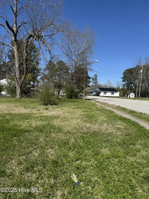 4424 Lee St, Ayden, NC 28513 photo 5