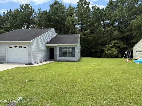 158 Gooding Dr, Havelock, NC 28532