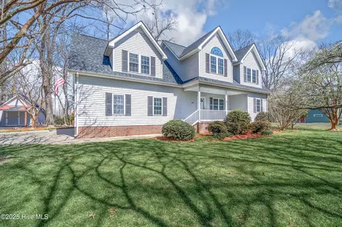 245 Riverwood Dr, Hertford, NC 27944