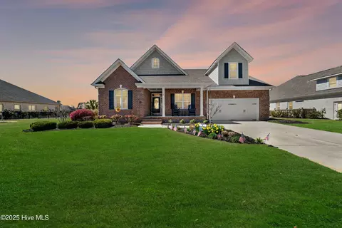 2437 Tara Forest Dr, Leland, NC 28451