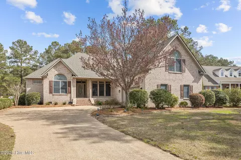 222 Ticino Ct, New Bern, NC 28562