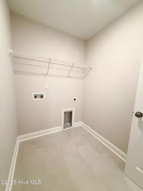 211 Shadow Grass Ct, Stella, NC 28582 photo 15