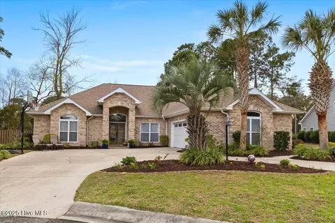 1812 Forest Oak Blvd SW, Ocean Isle Beach, NC 28469