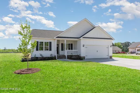 30 Tee Dr, Selma, NC 27576 photo 2