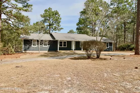241 Audubon Pl, Pinebluff, NC 28373