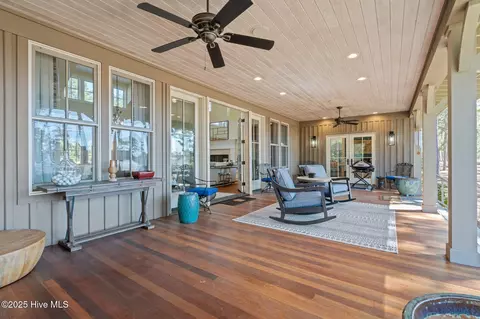 Exterior - 20 Deepdale Ln, Pinehurst, NC 28374 photo 7 of 14