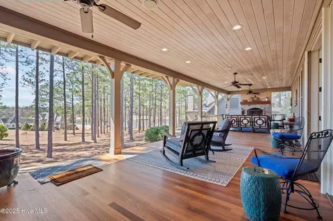 Exterior - 20 Deepdale Ln, Pinehurst, NC 28374 photo 6 of 14