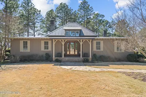 Exterior - 20 Deepdale Ln, Pinehurst, NC 28374 photo 2 of 14