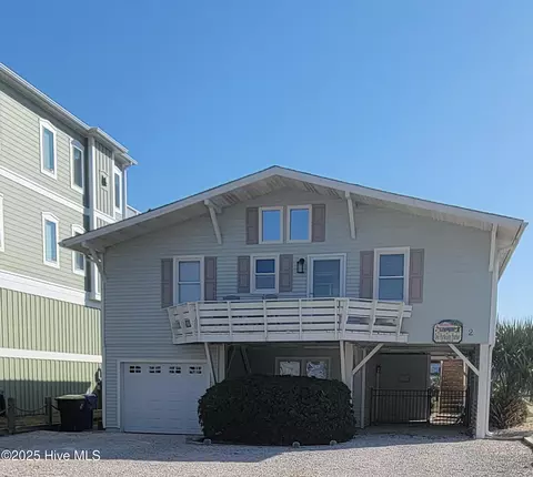 2 Monroe St, Ocean Isle Beach, NC 28469