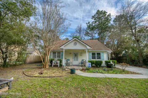 6814 Wood Sorrell Rd, Wilmington, NC 28405