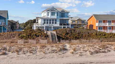 Exterior - 9253 Ocean Dr, Emerald Isle, NC 28594 photo 16 of 16