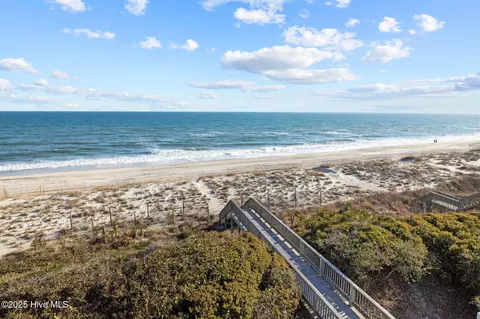 View/Area - 9253 Ocean Dr, Emerald Isle, NC 28594 photo 2 of 7