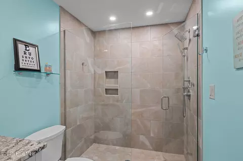 Bath - 9253 Ocean Dr, Emerald Isle, NC 28594 photo 3 of 10