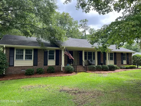 4109 Holly Ridge Rd, Trent Woods, NC 28562