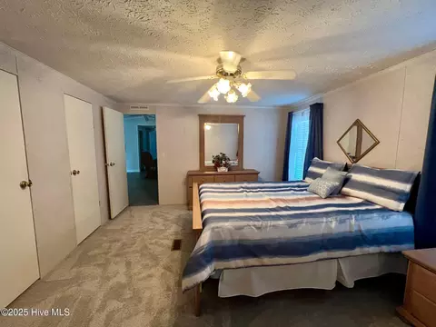 Bedroom - 36 Inlet Way, Chocowinity, NC 27817 photo 7 of 8