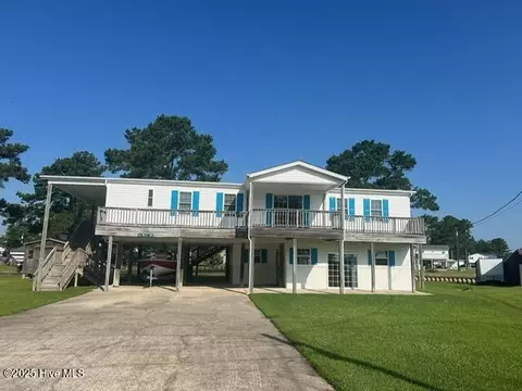 Exterior - 36 Inlet Way, Chocowinity, NC 27817 photo 2 of 9