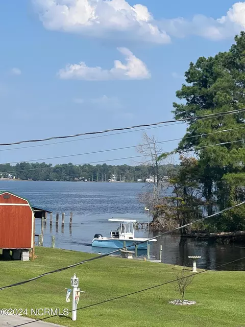 View/Area - 36 Inlet Way, Chocowinity, NC 27817 photo 3 of 6