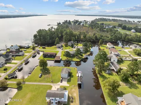 View/Area - 36 Inlet Way, Chocowinity, NC 27817 photo 2 of 6
