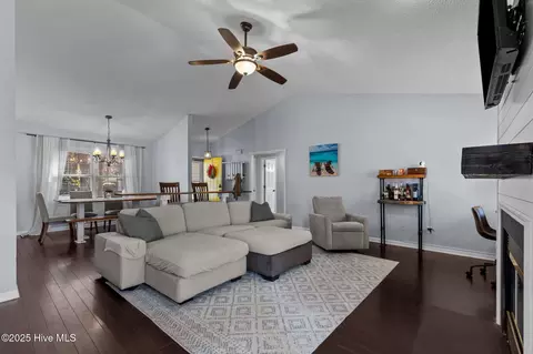 460 Sandhills Cir, Pinehurst, NC 28374 photo 15