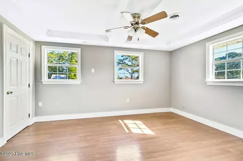 Bedroom - 100 Perch St, Moyock, NC 27958 photo 2 of 3
