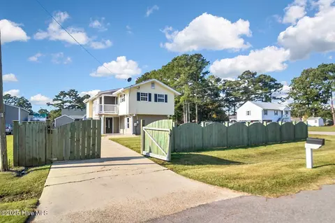 Exterior - 100 Perch St, Moyock, NC 27958 photo 6 of 6