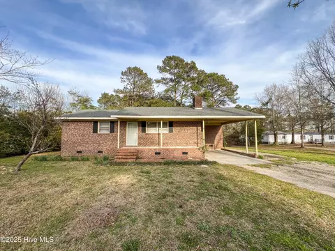 5980 Us Highway 117 S, Burgaw, NC 28425