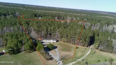 253 Ferris Dr, Atkinson, NC 28421