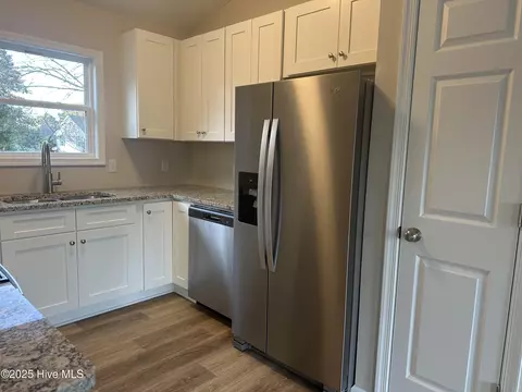 Kitchen - 107 Sunny Ln, Grandy, NC 27939 photo 4 of 5