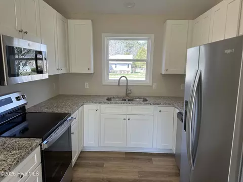 Kitchen - 107 Sunny Ln, Grandy, NC 27939 photo 2 of 5