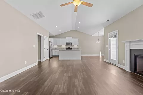 Living - 9131 Whitley Rd, Bailey, NC 27807 photo 3 of 4