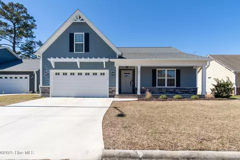 107 Grantham Pl, New Bern, NC 28560