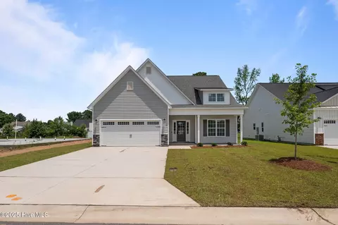 2400 Great Laurel Ct, Greenville, NC 27834