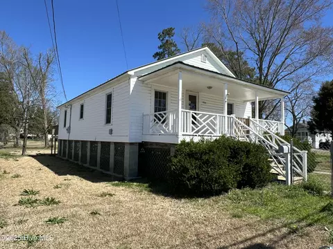 930 W Main St, Belhaven, NC 27810 photo 2
