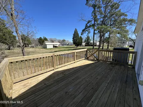 930 W Main St, Belhaven, NC 27810 photo 11