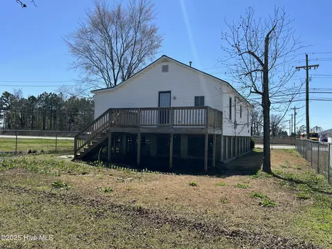 930 W Main St, Belhaven, NC 27810 photo 9