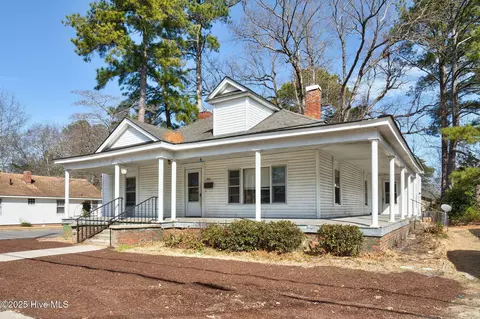 922 Nashville Rd, Rocky Mount, NC 27803